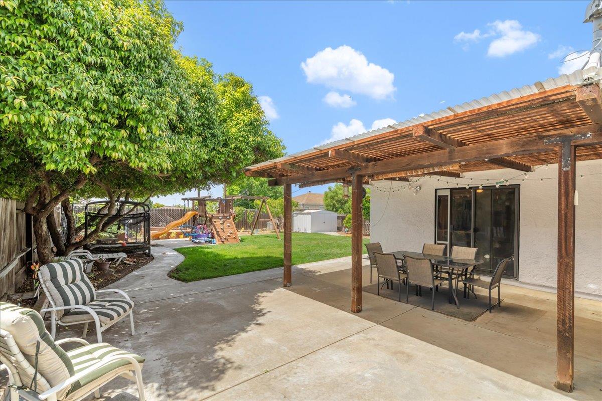 820 Clearview DR