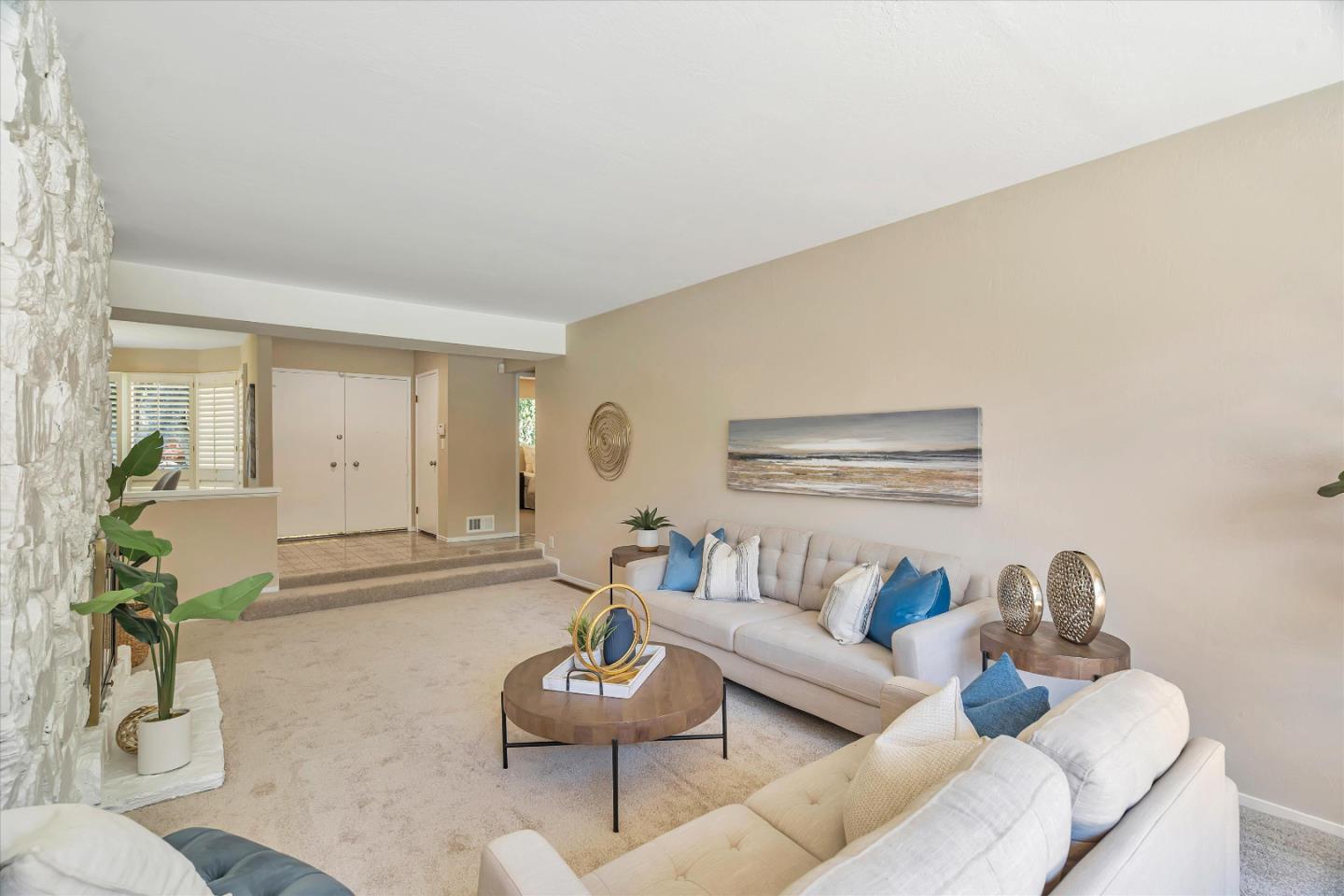 1292 McBain AVE
