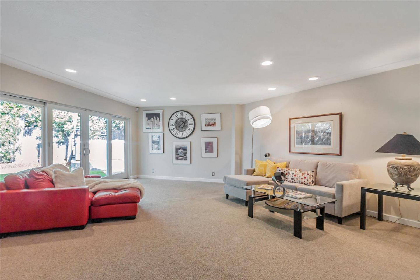 6112 Montoro CT