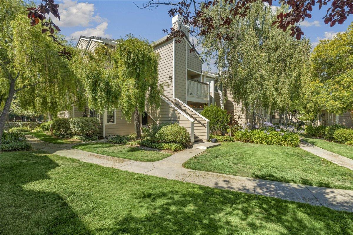 916 Lake Tahoe CT