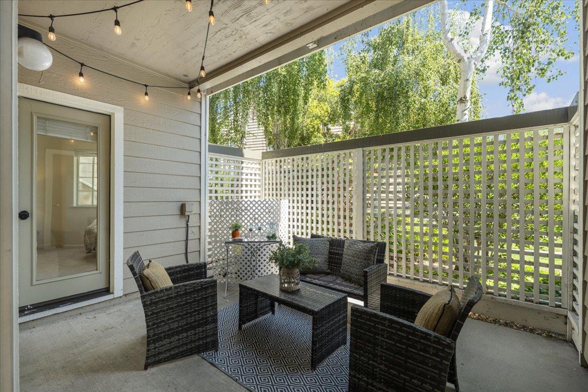 916 Lake Tahoe CT