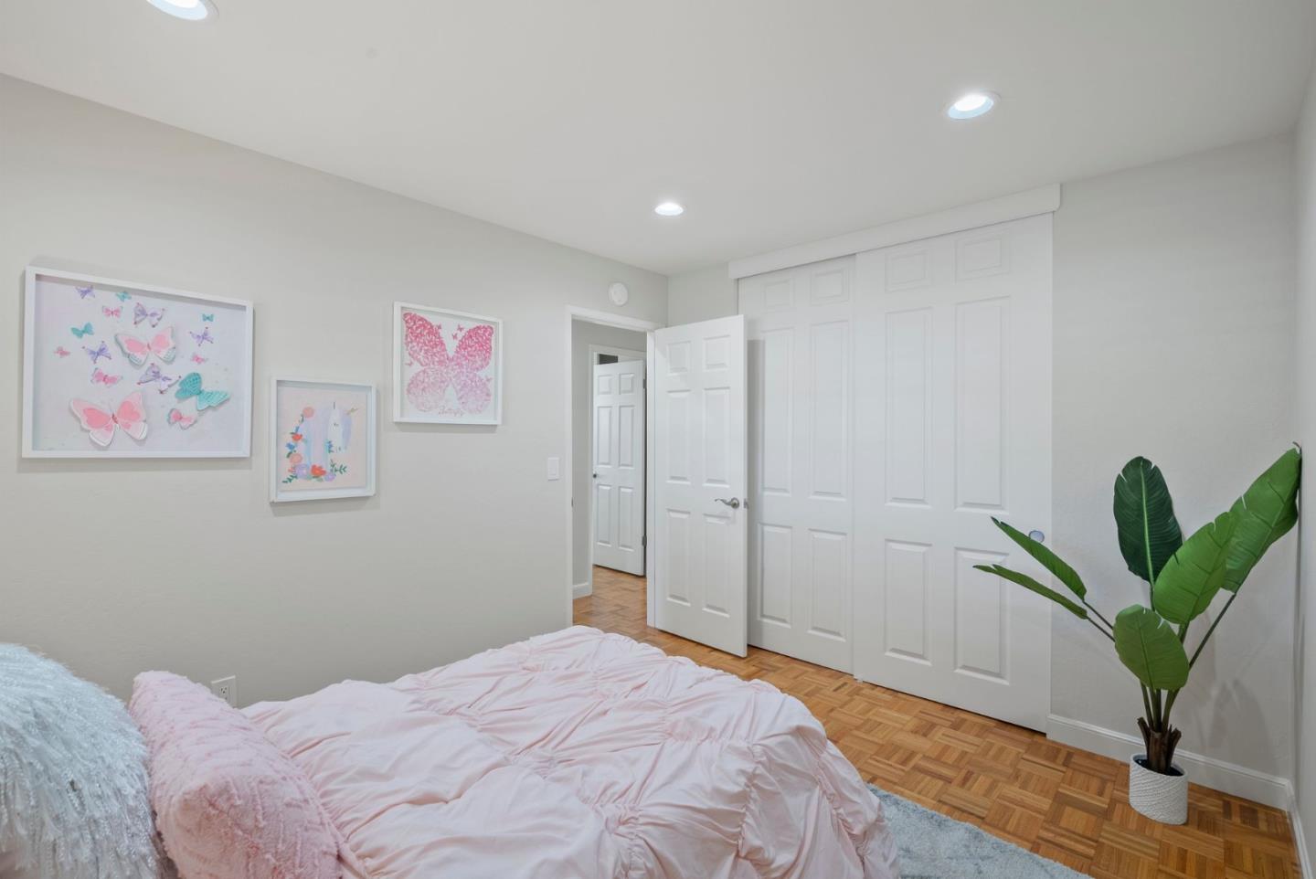 6325 Desert Flame DR