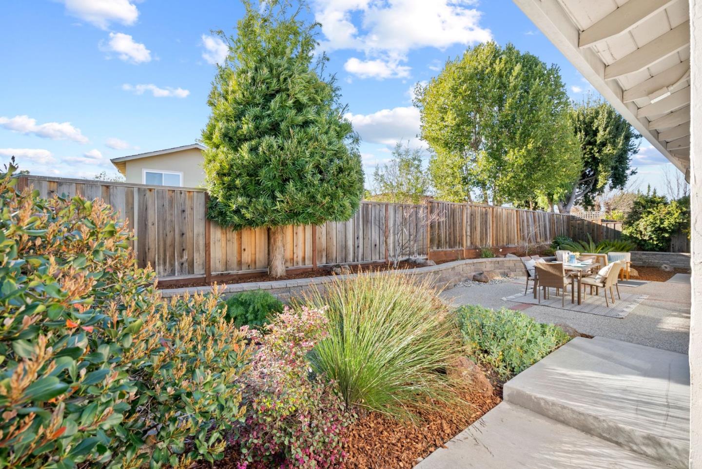 6325 Desert Flame DR