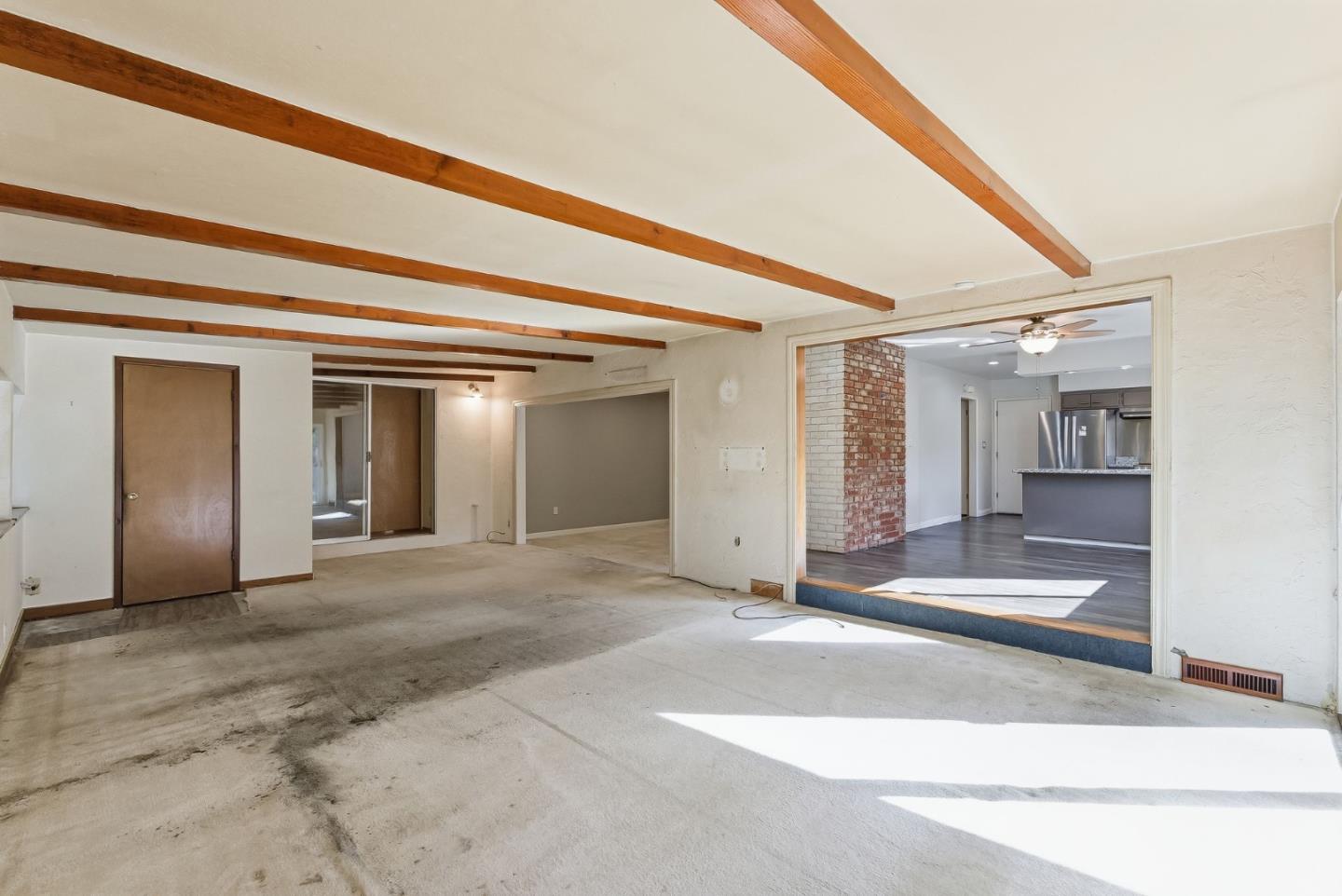 1475 Cliff Drive