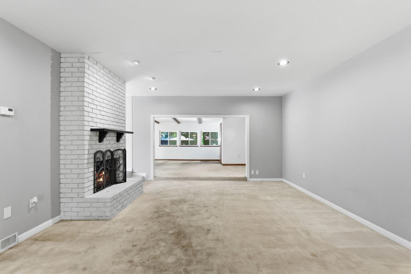1475 Cliff Drive