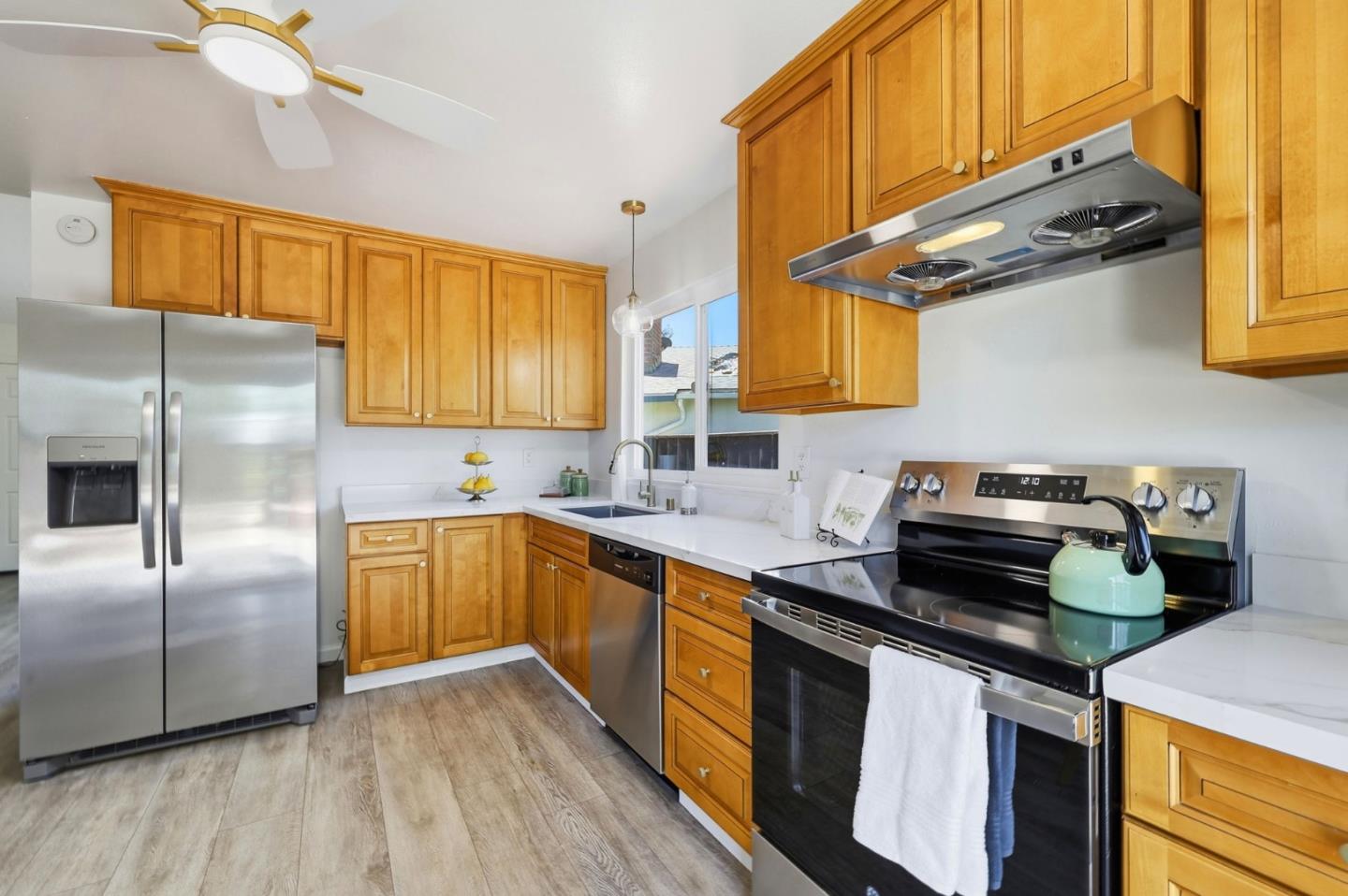 799 Sunbrook CT