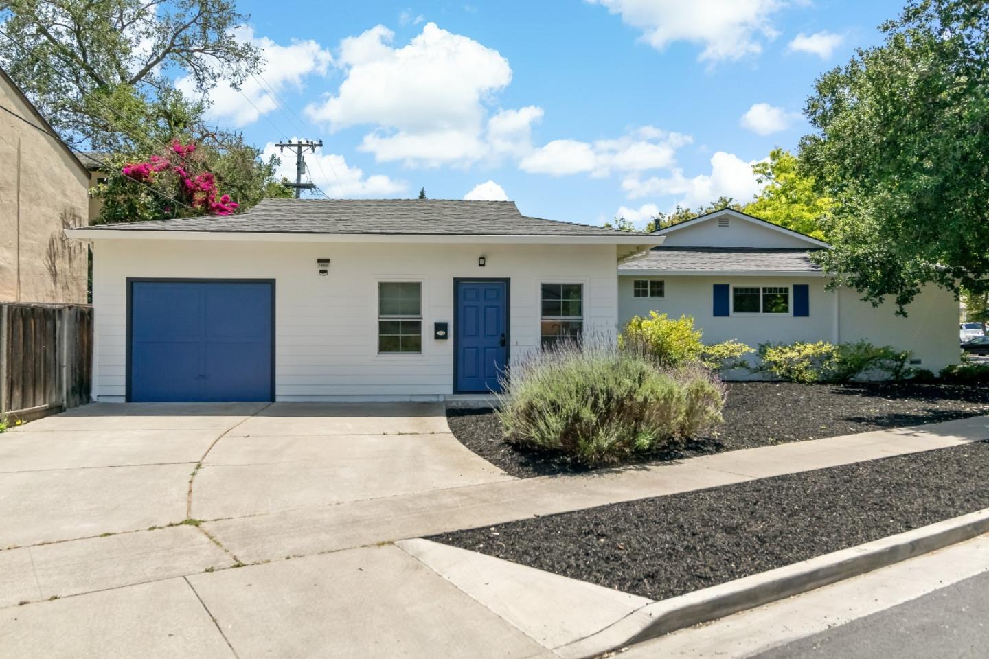 1502 Petersen AVE