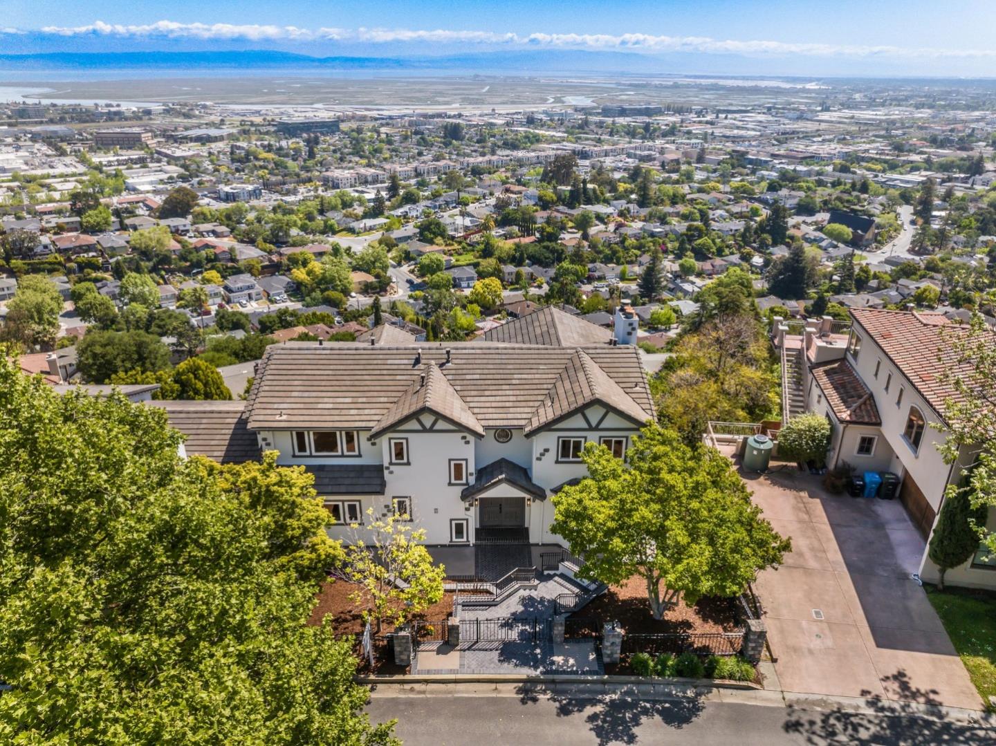 70 Ensenada RD