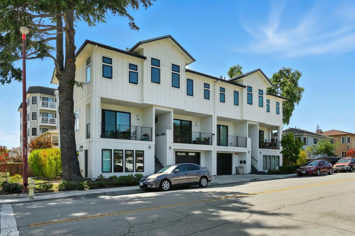 500 Walnut B