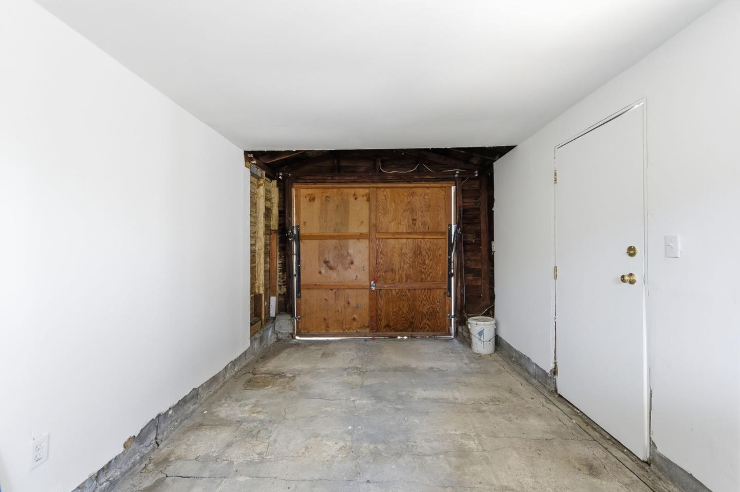 1145 Ebener Street