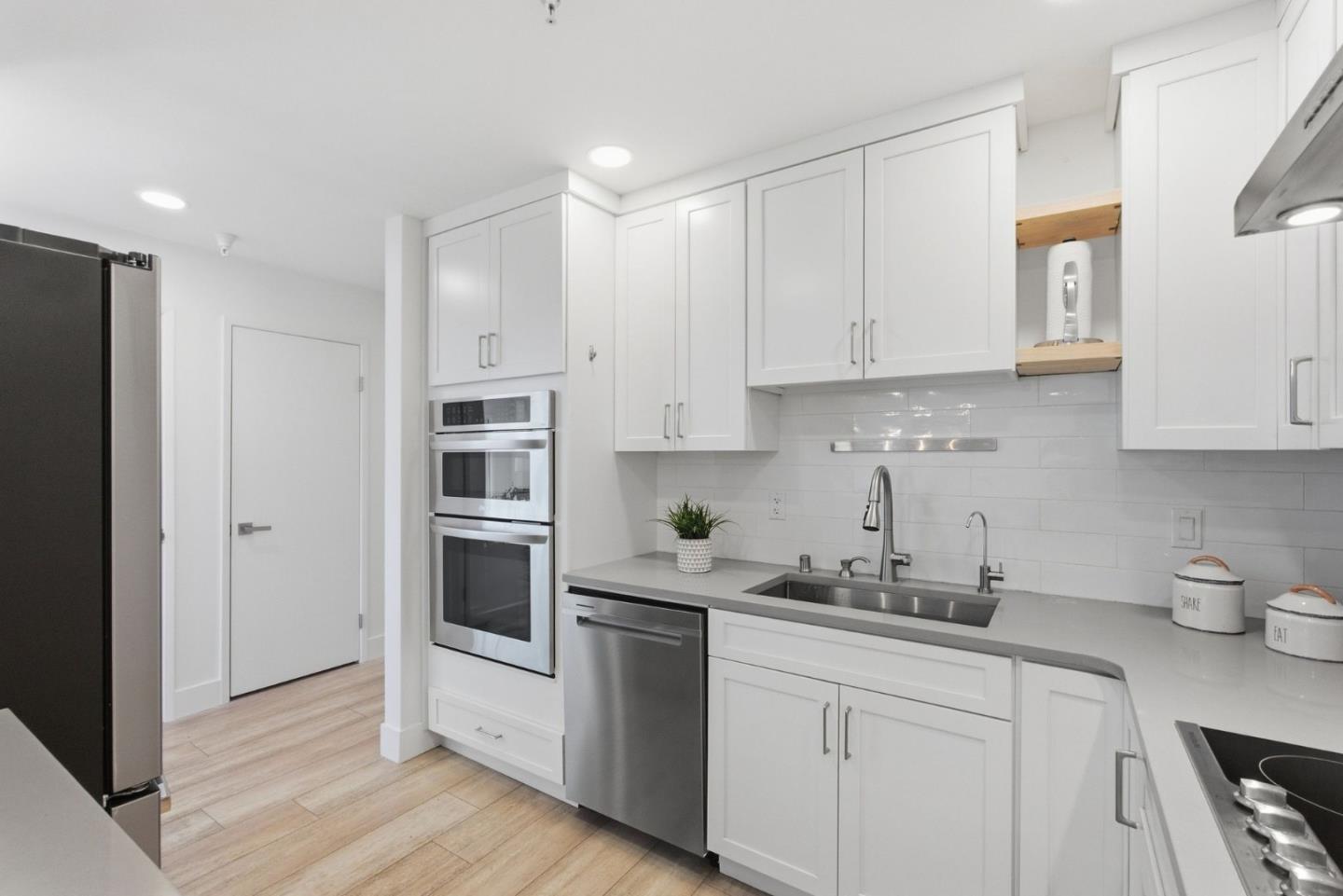 601 Leahy ST 301