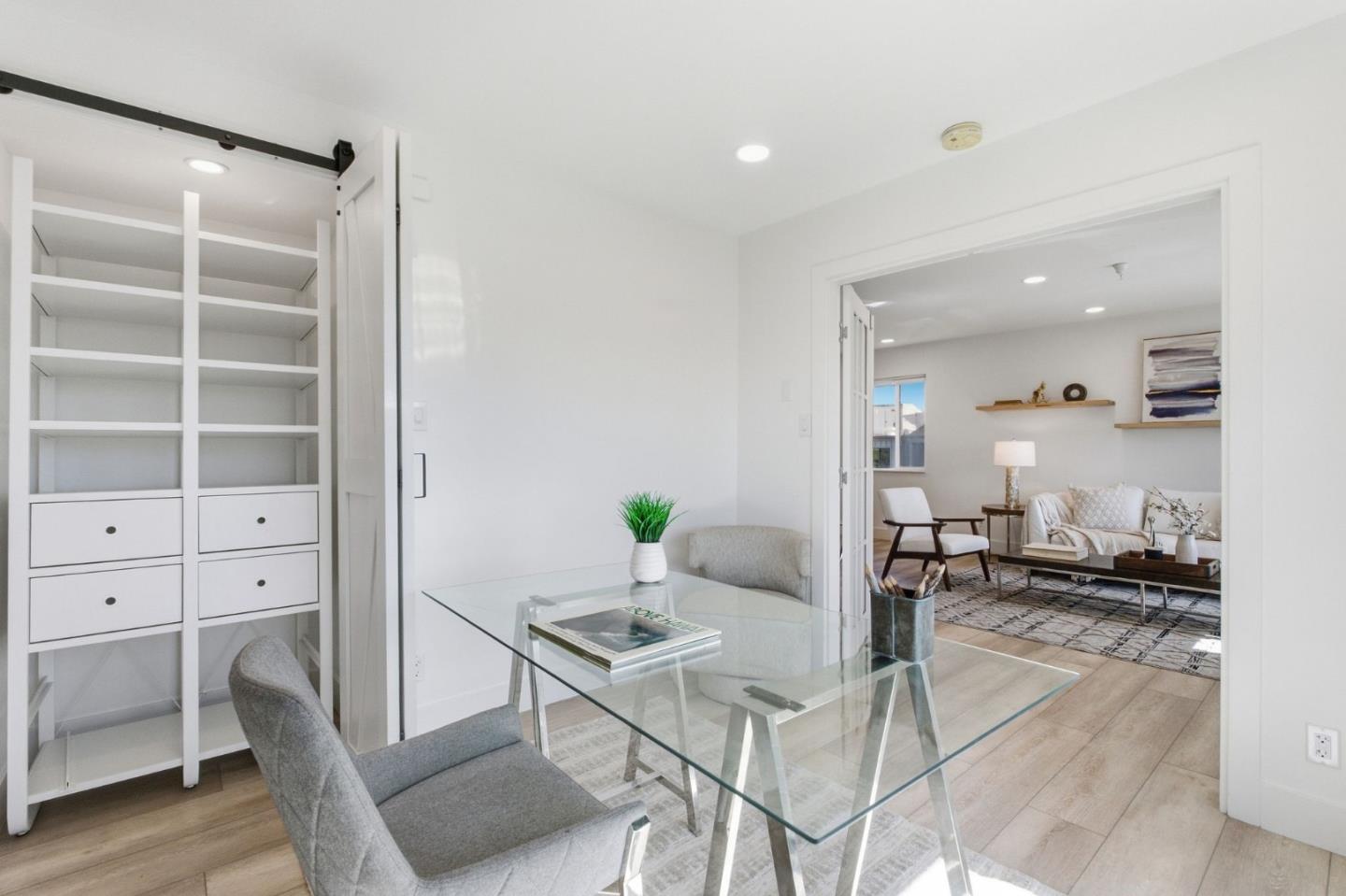 601 Leahy ST 301