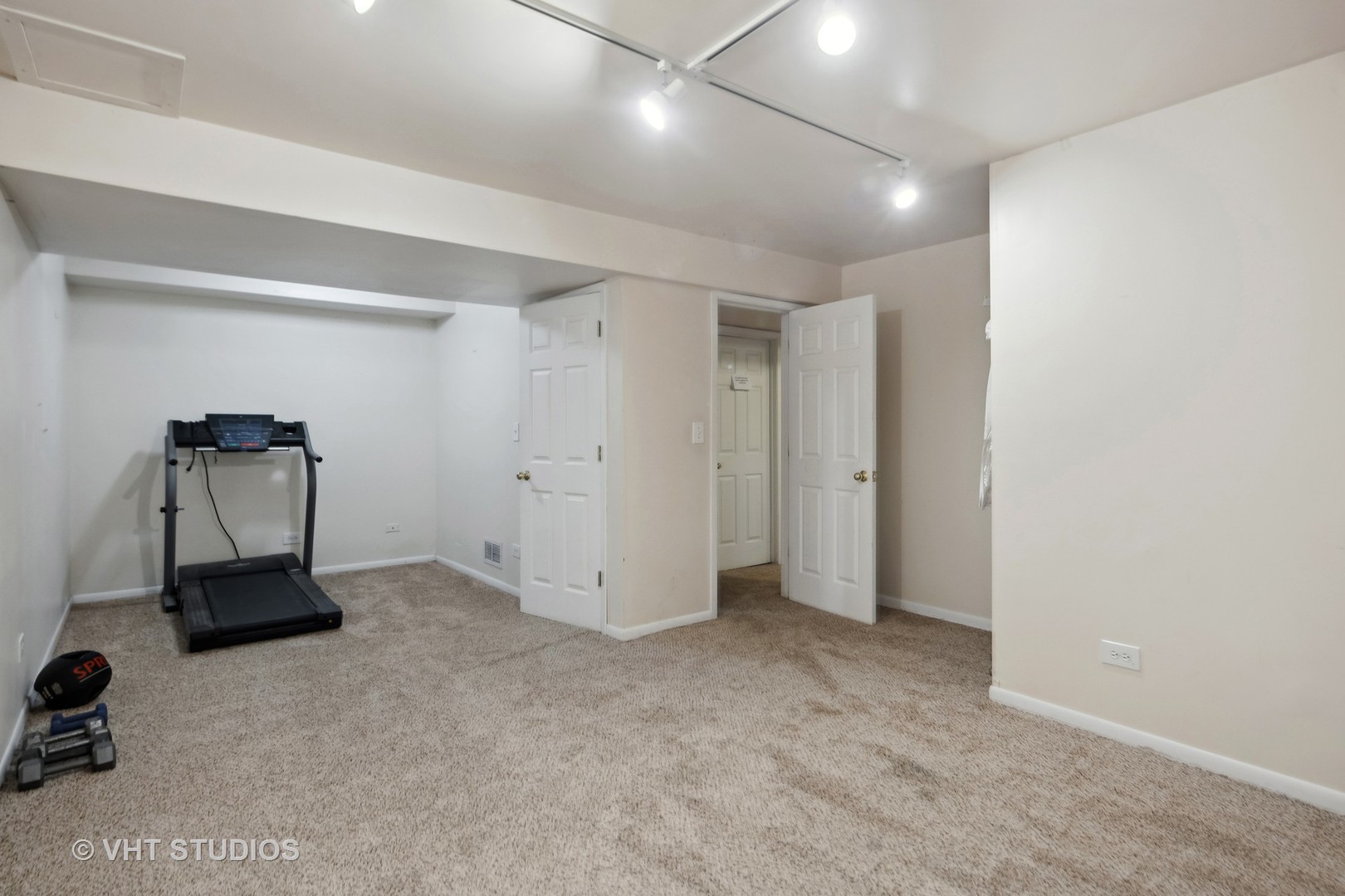 654 W Thomas Street