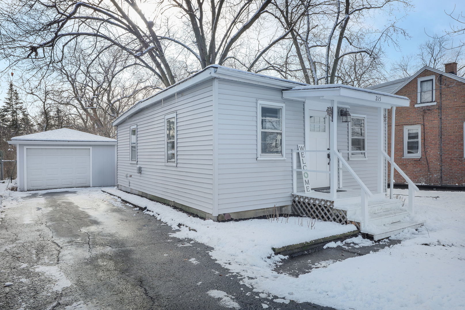 215 Willard Place