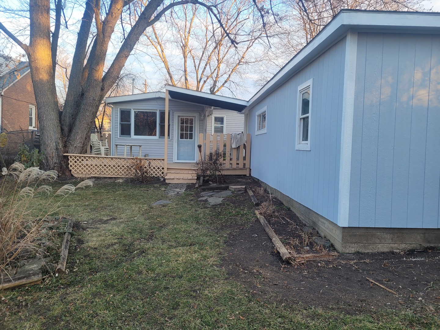 215 Willard Place