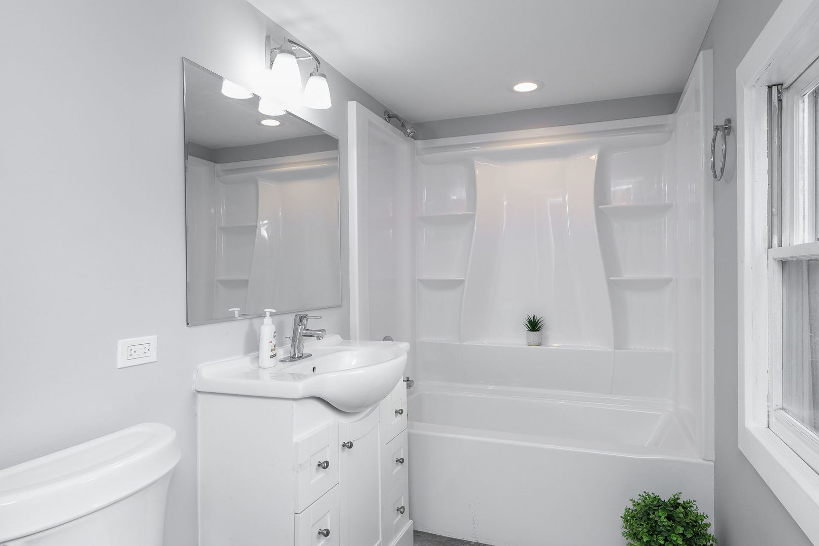 215 Willard Place