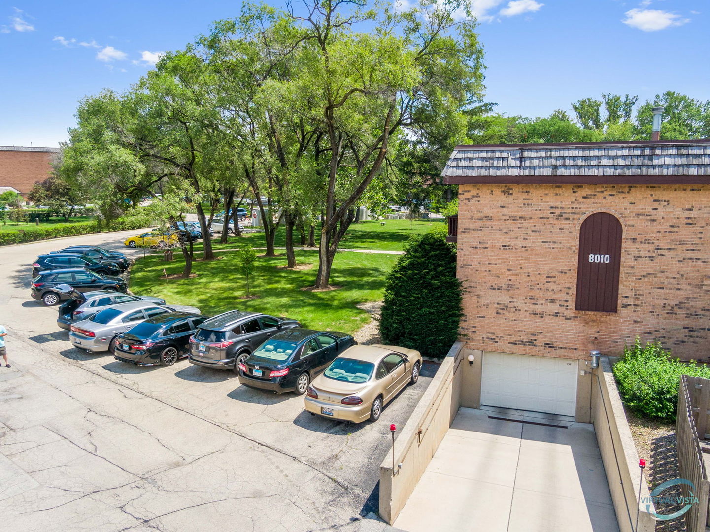 8010 Woodglen Lane Unit: 206
