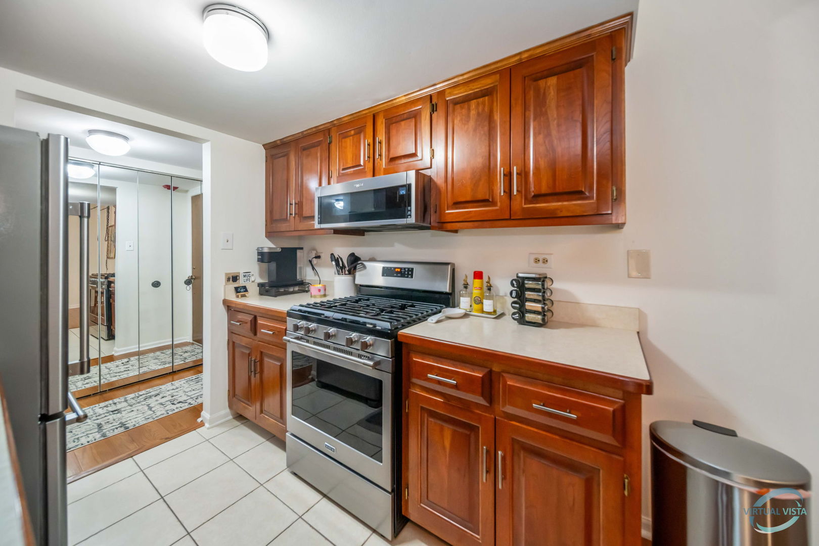 8010 Woodglen Lane Unit: 206