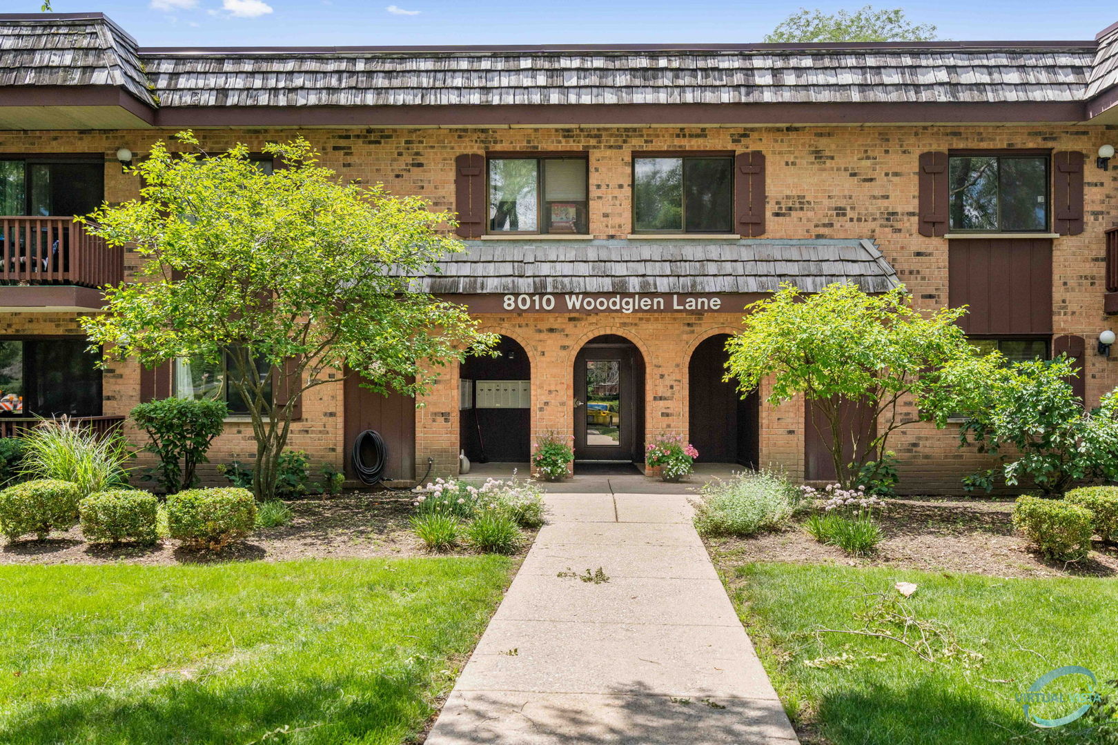 8010 Woodglen Lane Unit: 206