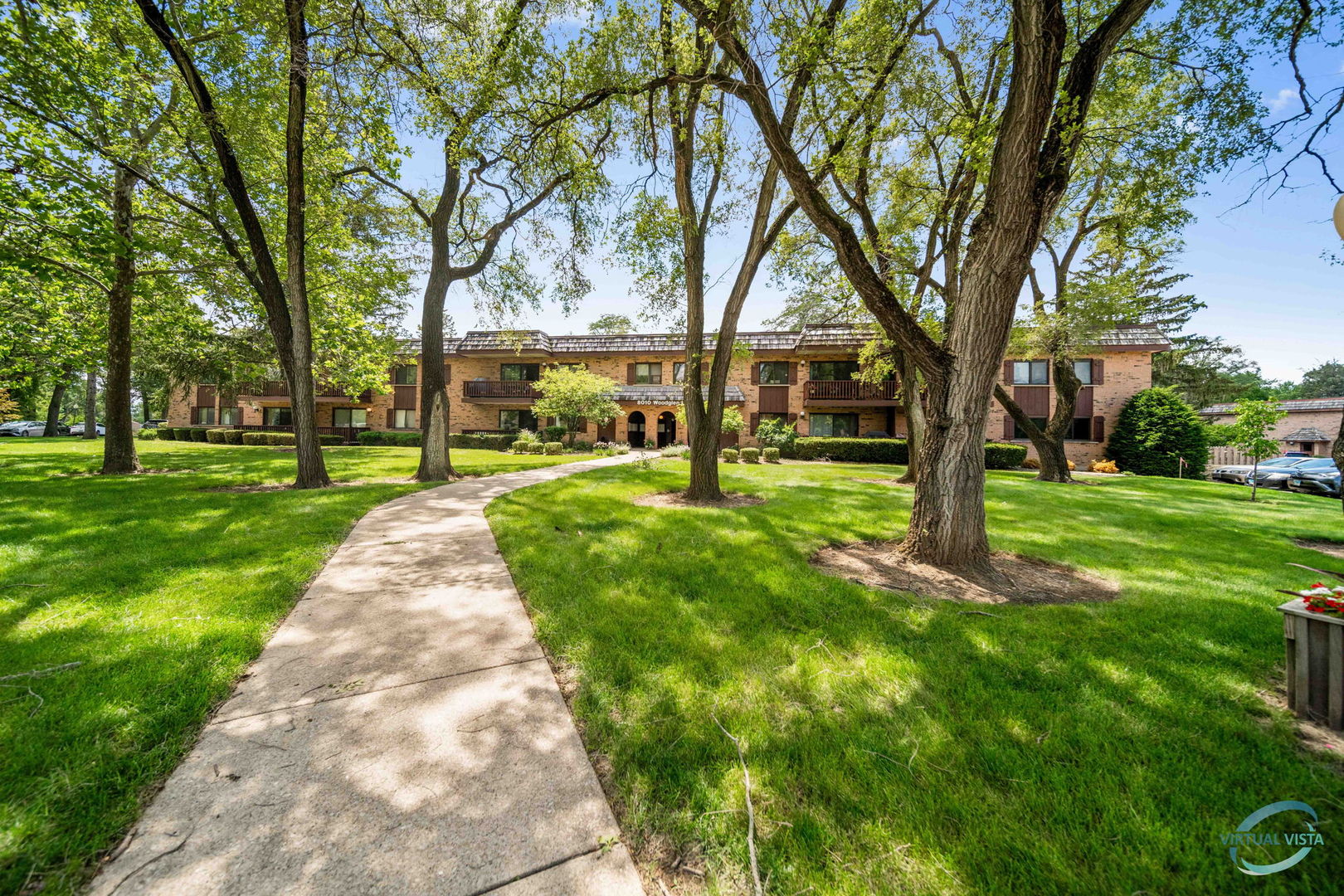 8010 Woodglen Lane Unit: 206
