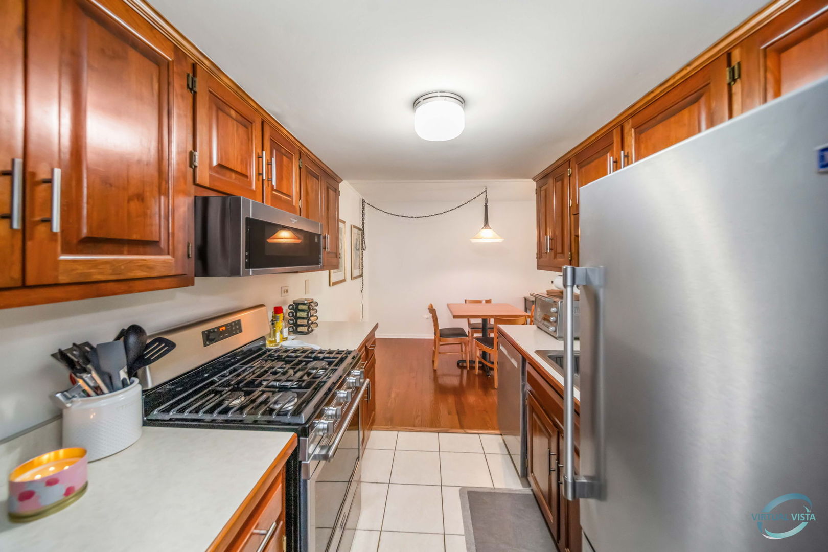 8010 Woodglen Lane Unit: 206