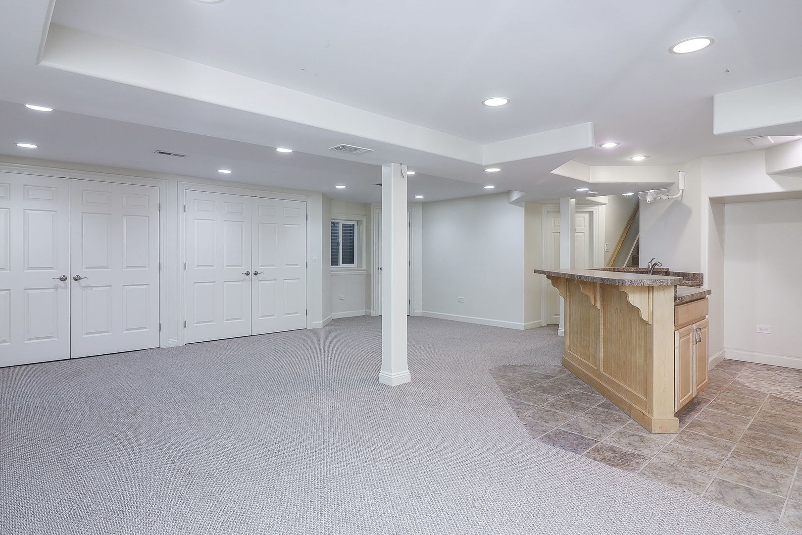 1611 Ainsley Lane
