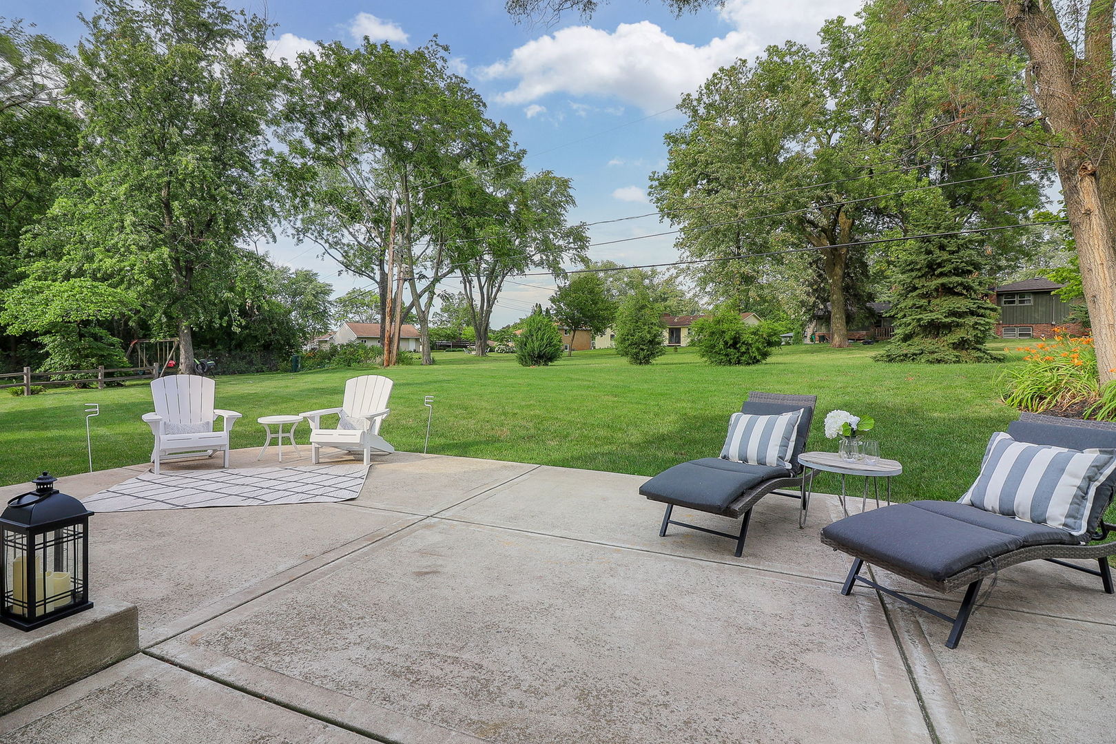 1611 Ainsley Lane