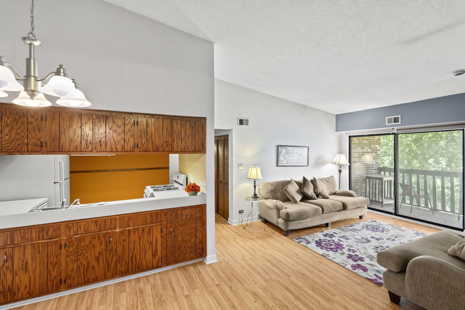 525 Cumnor Road Unit: 301