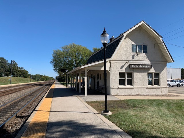 525 Cumnor Road Unit: 301