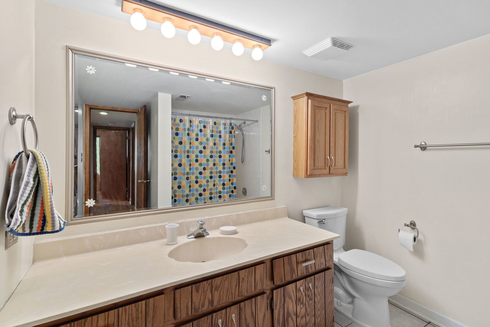 525 Cumnor Road Unit: 301