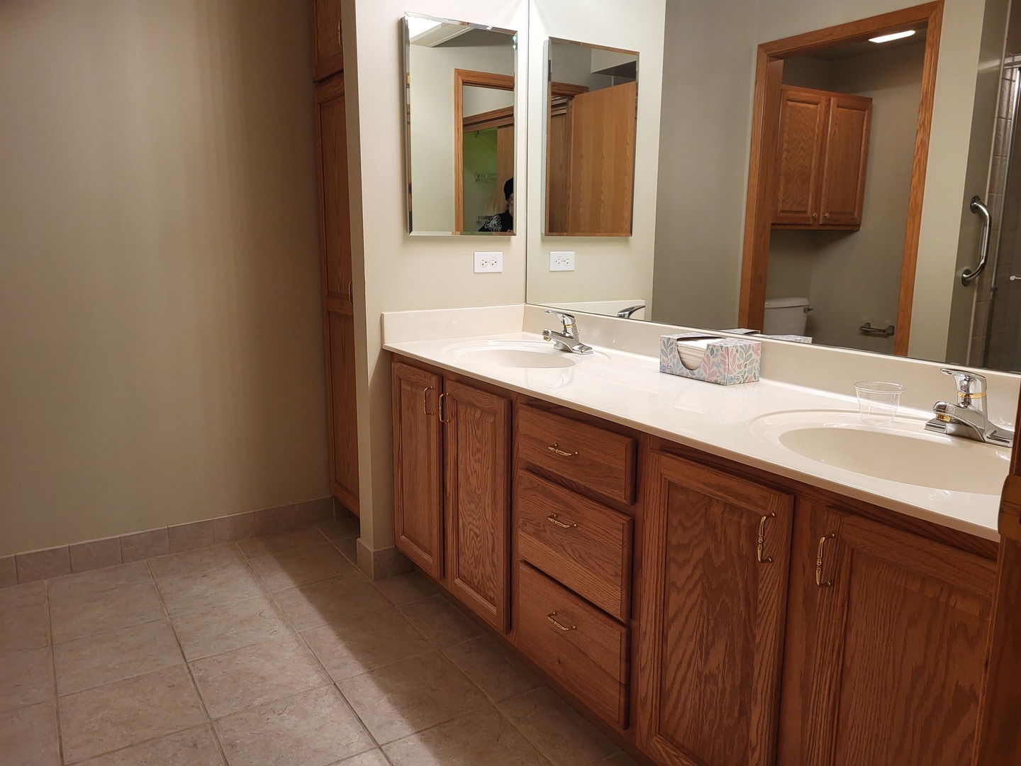 11 S Wille Street Unit: 409