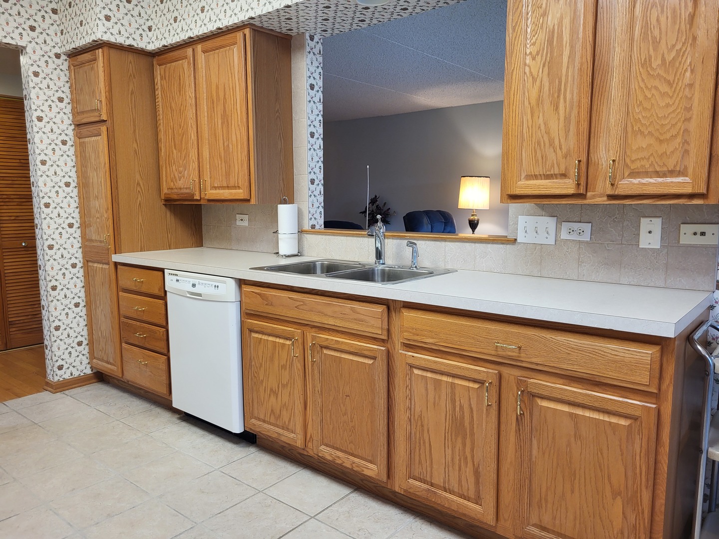 11 S Wille Street Unit: 409