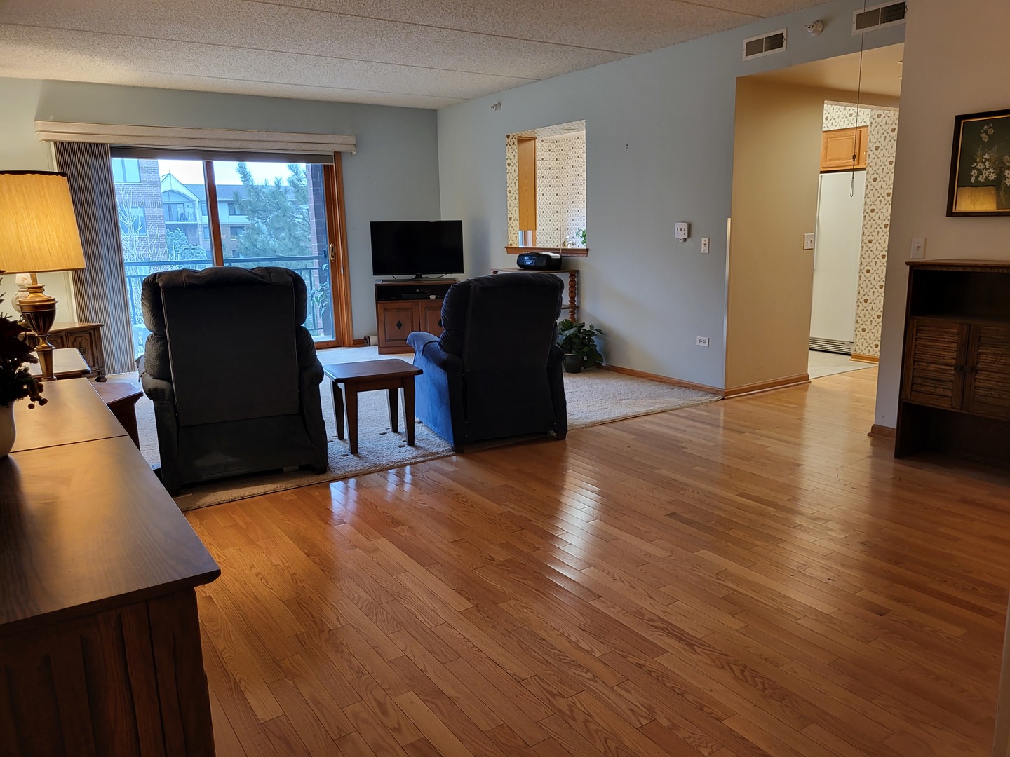 11 S Wille Street Unit: 409