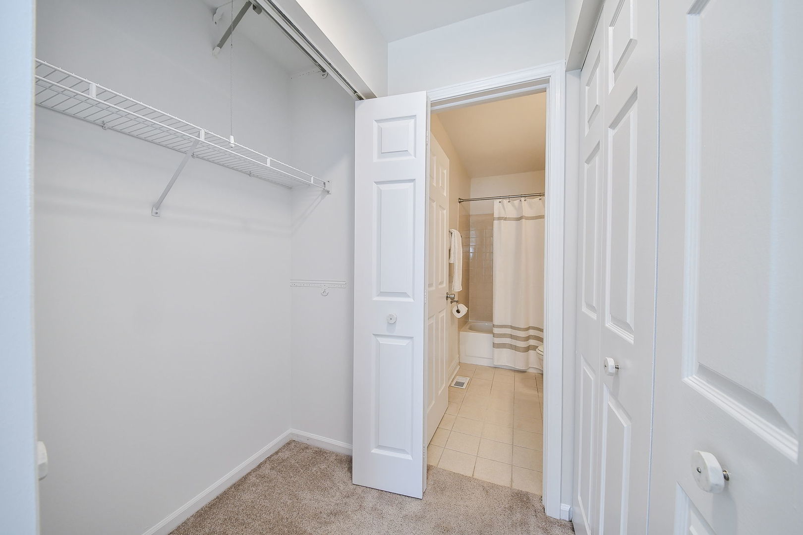 363 Pembroke Lane Unit: 1