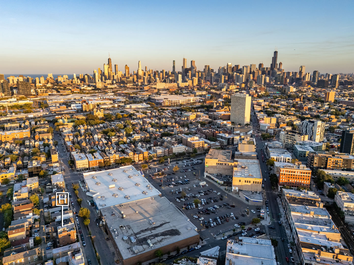 1644 W Blackhawk Street Unit: 2E