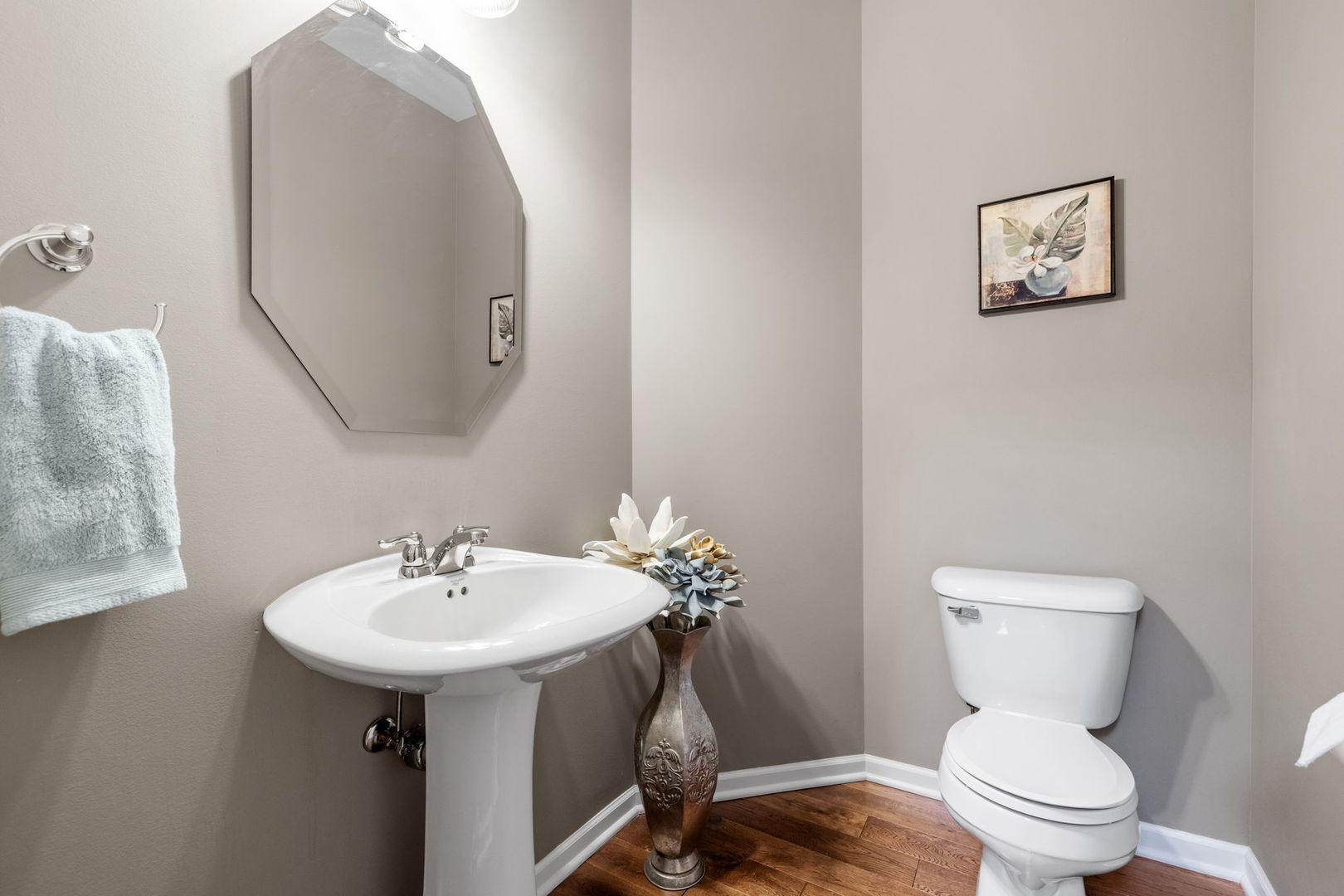 0N081 Forsythe Court