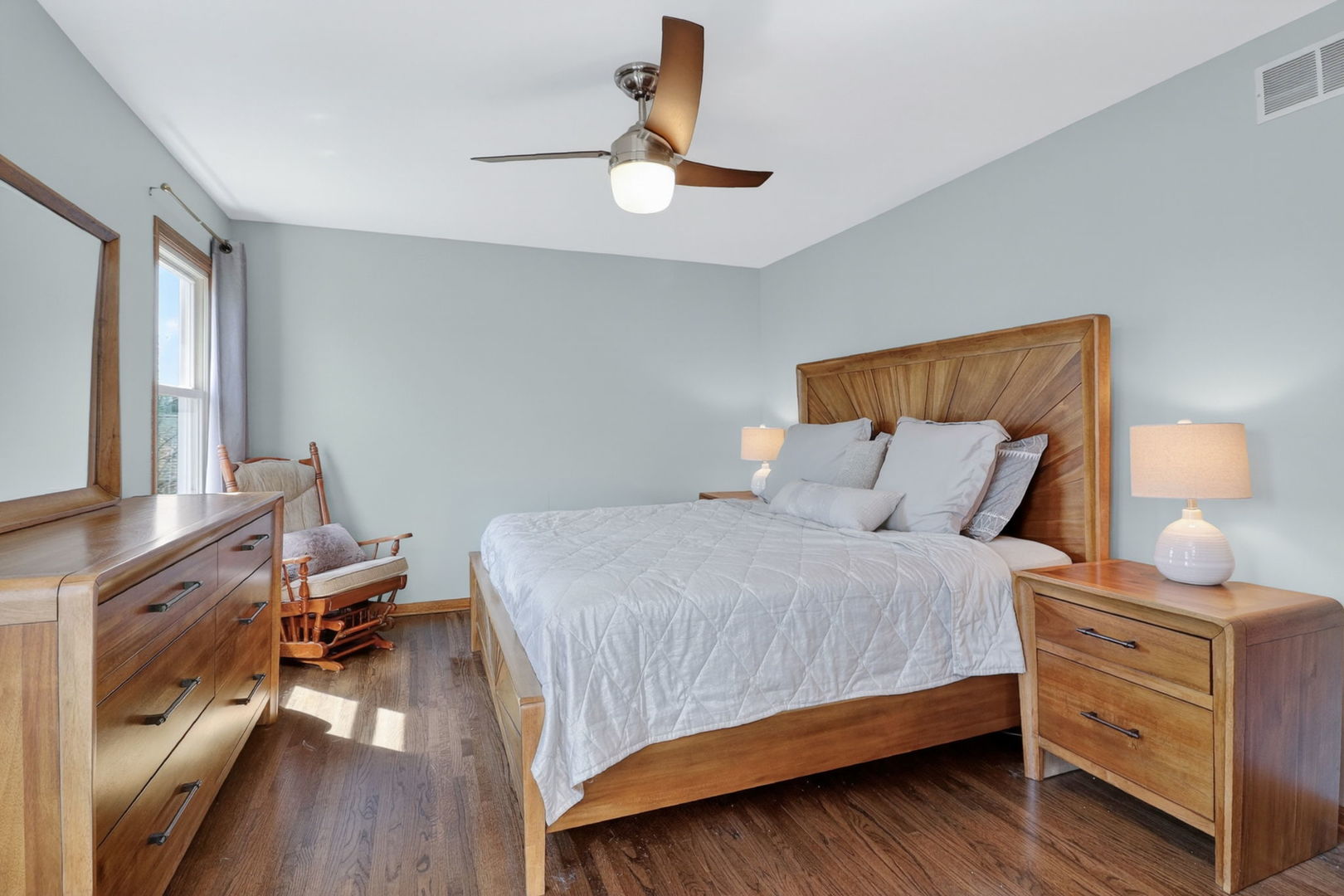 2123 Green Valley Road