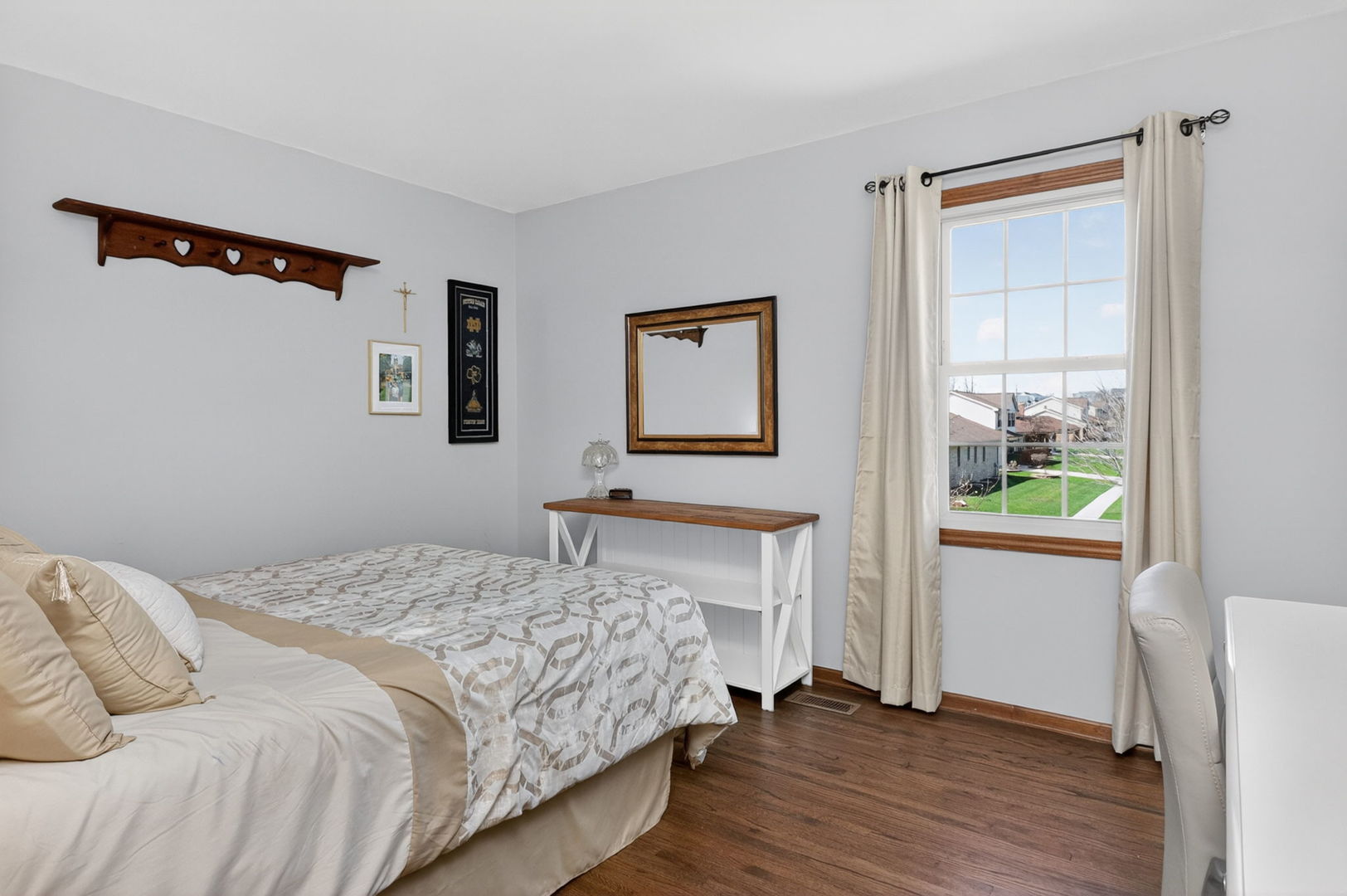 2123 Green Valley Road