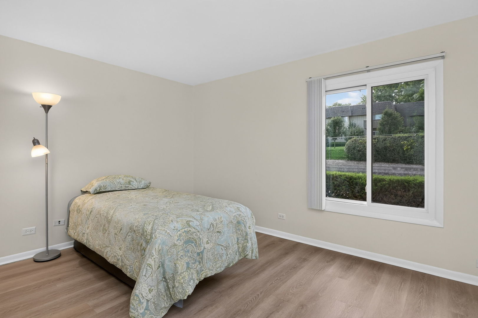 7353 Blackburn Avenue Unit: K106