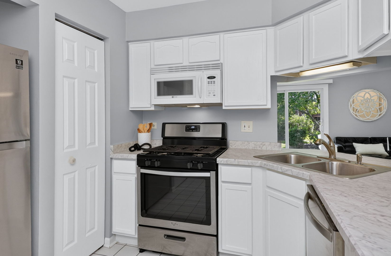 363 Pembroke Lane Unit: 1