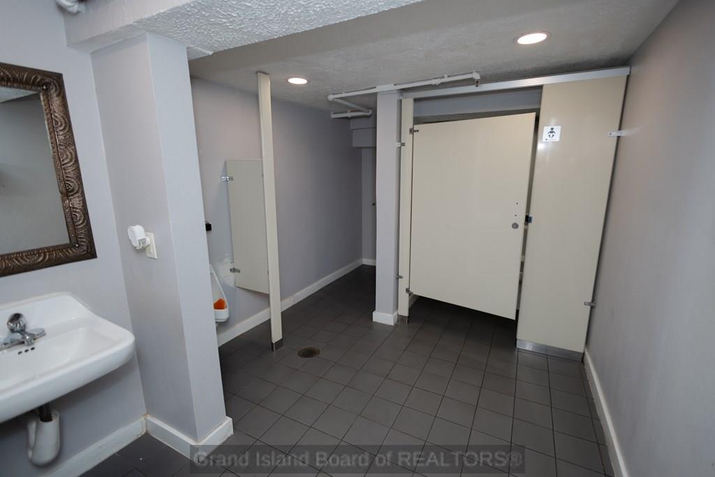 101 W 3rd Street