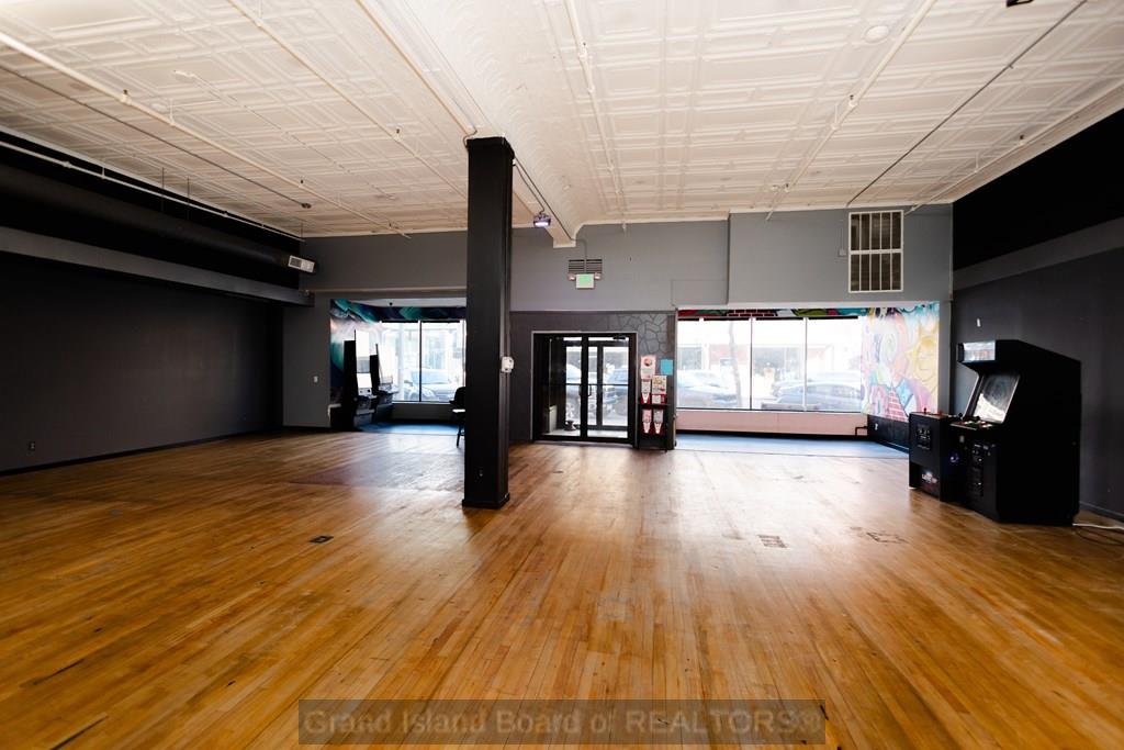 105 W 3rd Street
