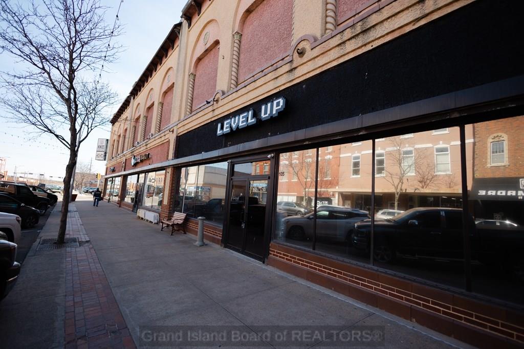 105 W 3rd Street