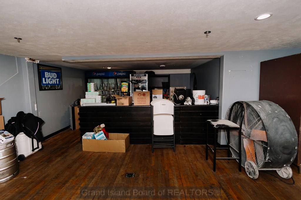 105 W 3rd Street