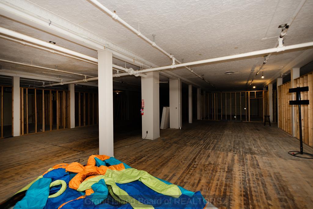 101 W 3rd Street