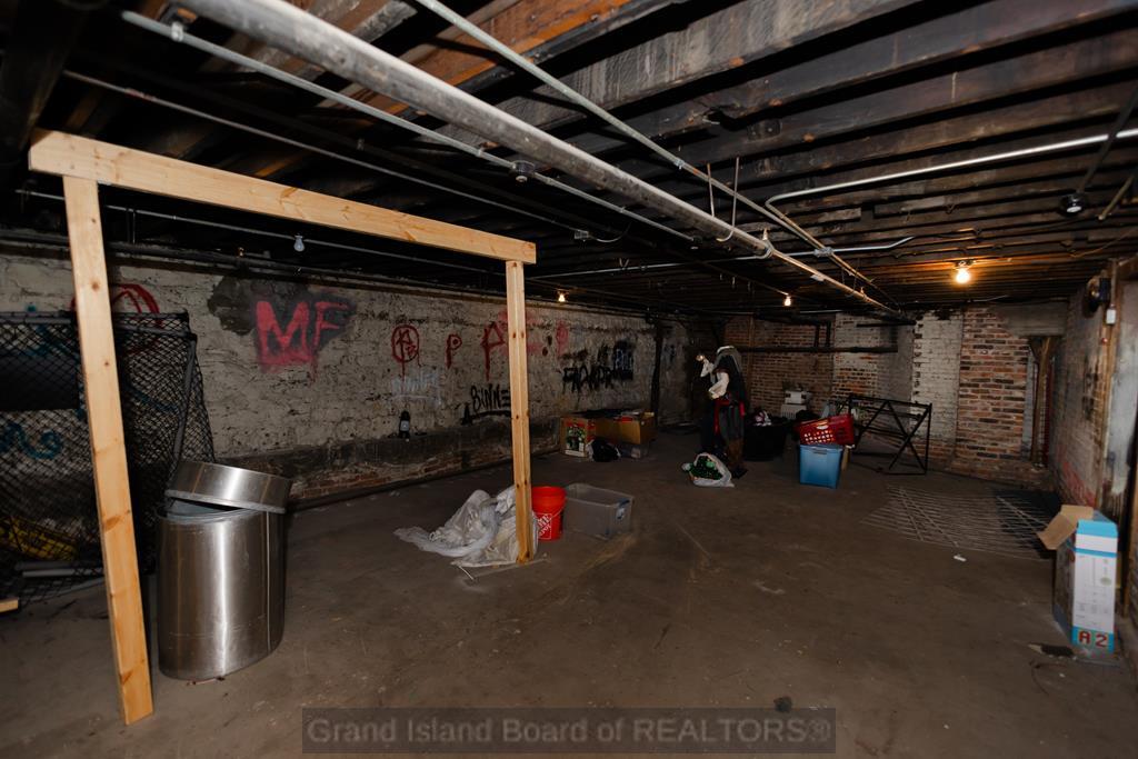 101 W 3rd Street