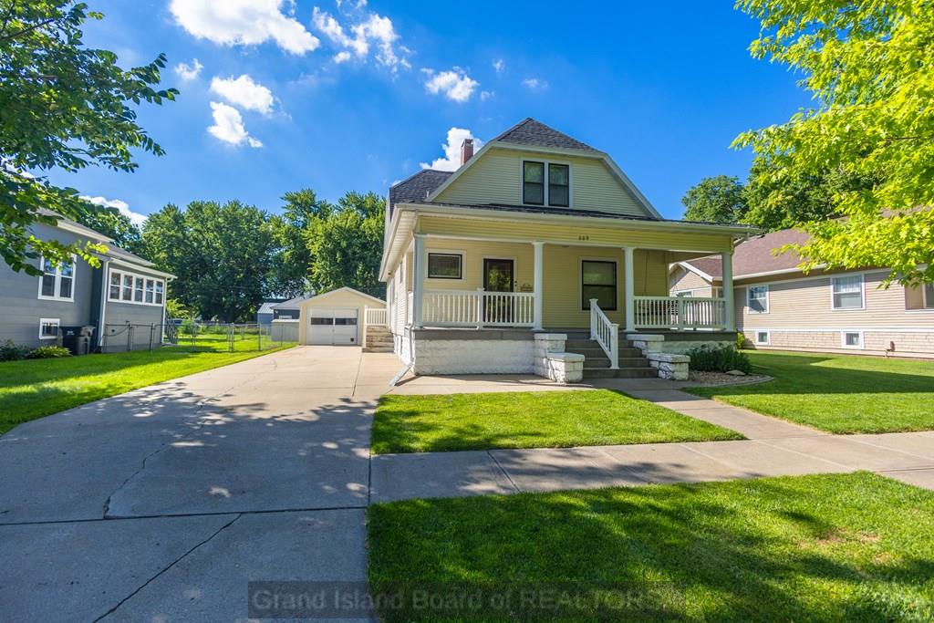 609 I Street