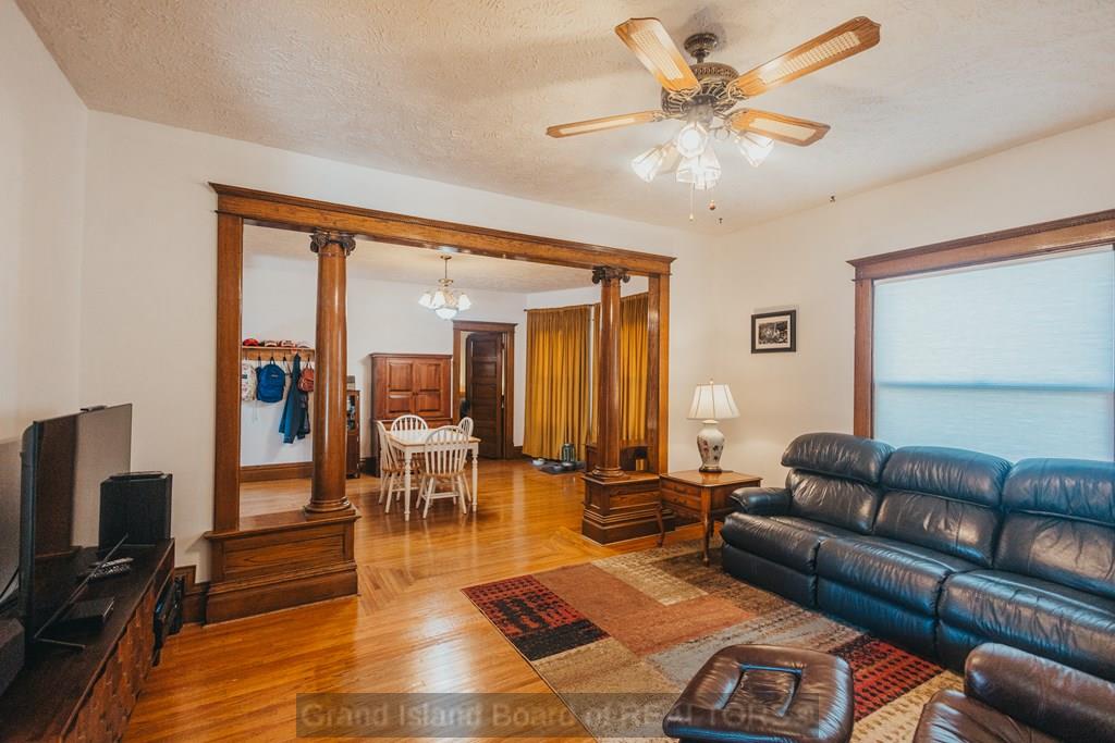 609 I Street