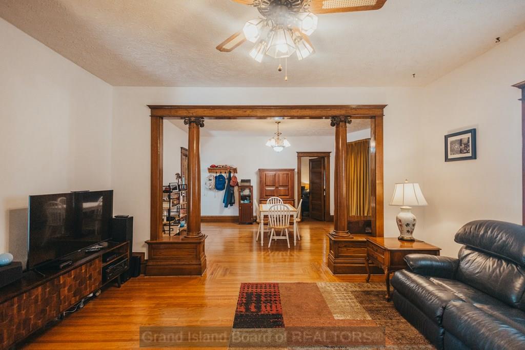 609 I Street