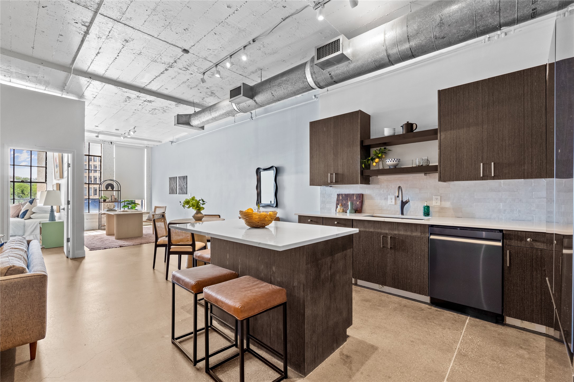 1122 Jackson Street 203
